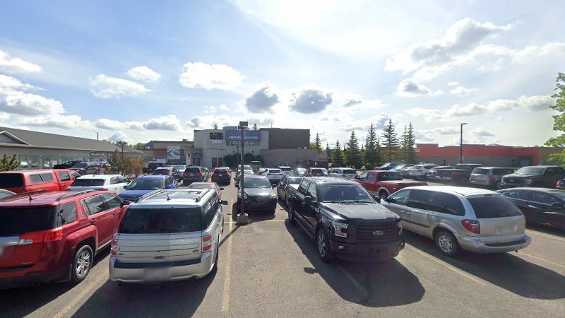 Apple Pharmacy in Airdrie, Alberta