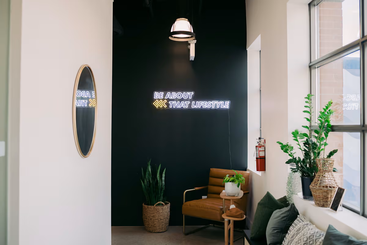 Art of Mobility Toronto ( Trinity Bellwoods ) - Physiotherapy, Chiropractor, Massage Therapy, Naturopathy in Toronto, Ontario