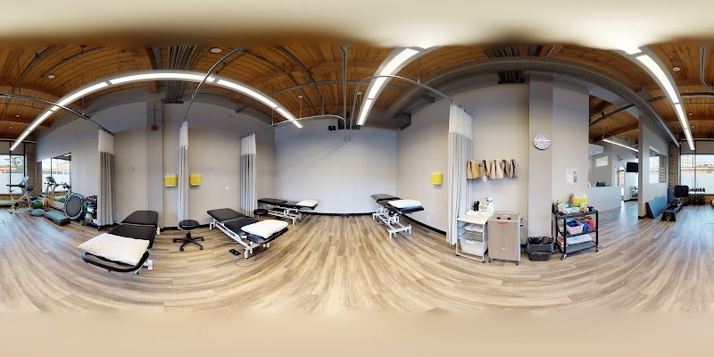 Athlete's Care Sports Medicine Centres - Liberty Village, photo 2
