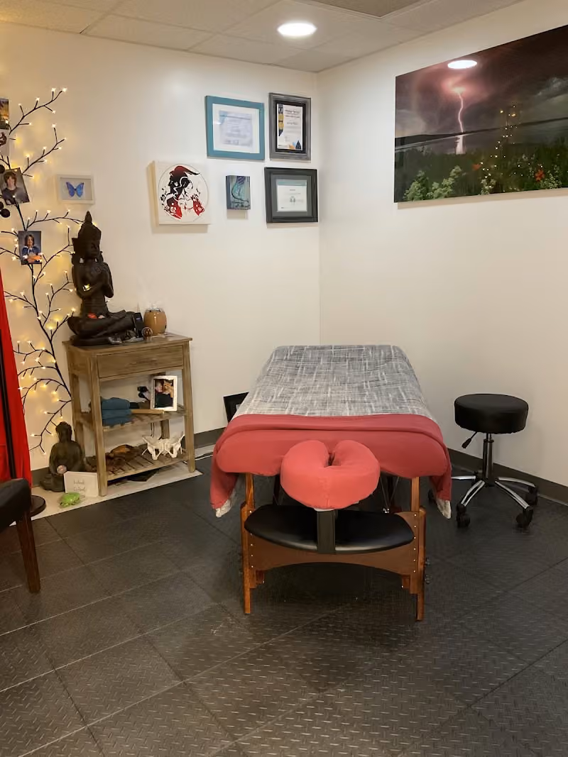 Aurora Chiropractic, Massage Therapy and Health Centre