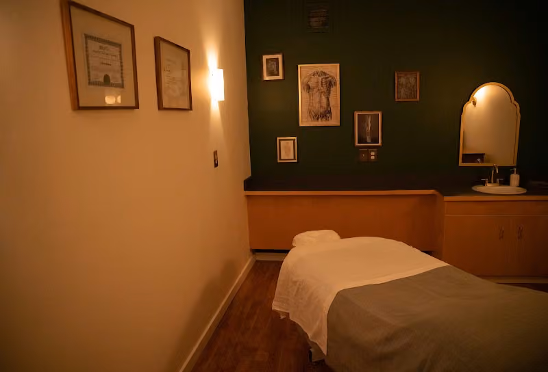 BODYLOGIC THERAPEUTIC MASSAGE