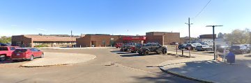 Brooks Health Centre, photo 2