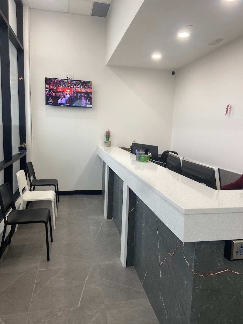 CARE Physiotherapy & Massage Clinic (Calgary Advance Rehabilitation Experts), photo 3
