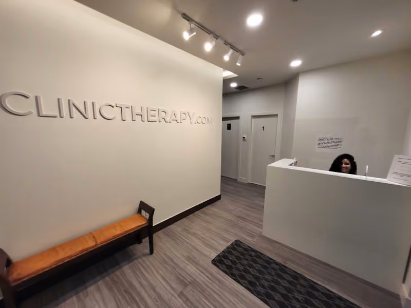 ClinicTherapy