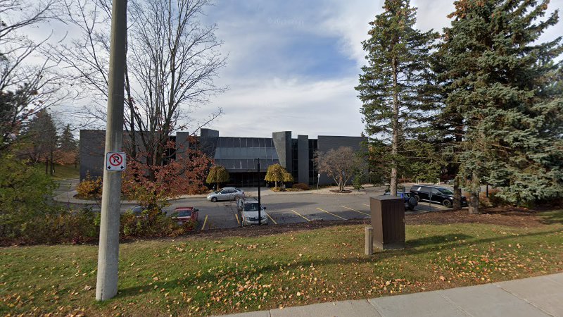 Conroy Dental Centre in Ottawa, Ontario