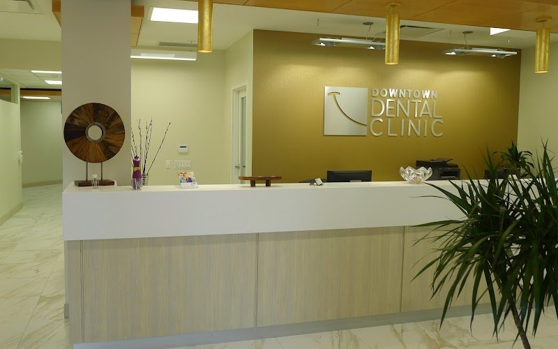 Downtown Dental Clinic in Toronto, Ontario