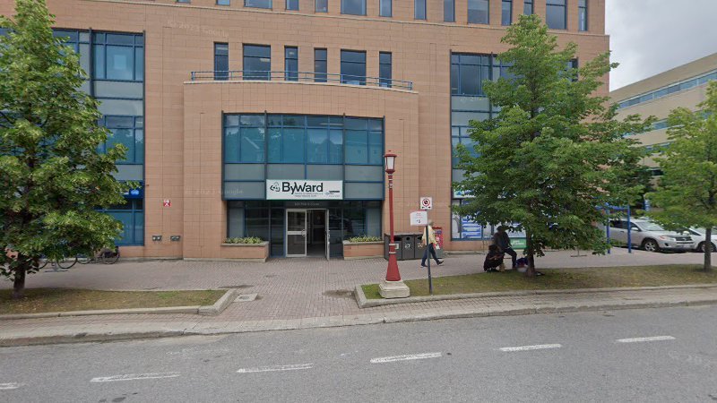 Dr. Asser Ali in Ottawa, Ontario