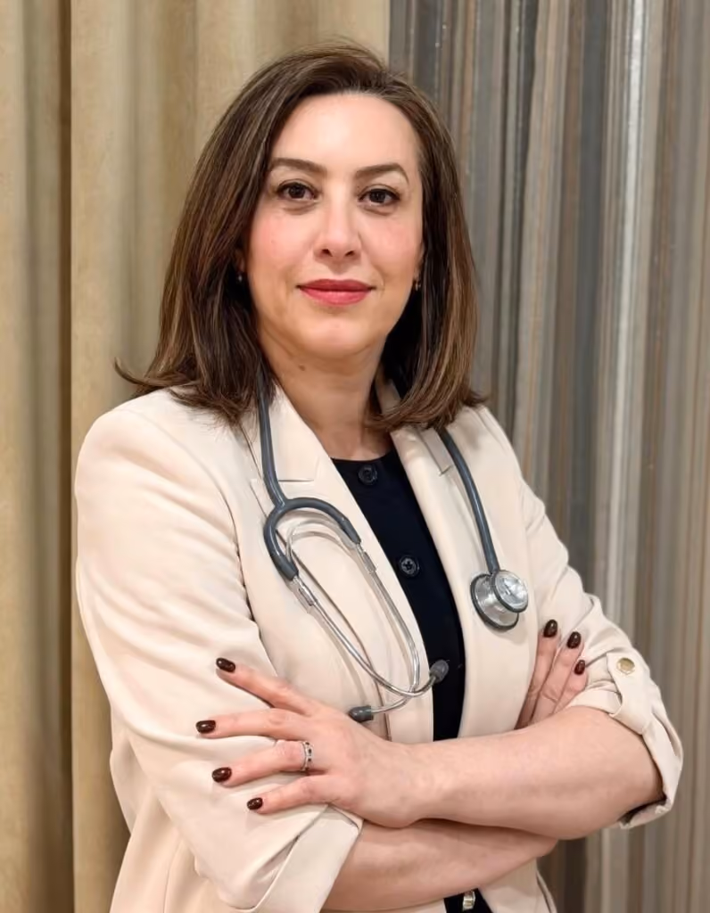 Dr. Hoda Moin Sadat MD, CCFP in Vaughan, Ontario