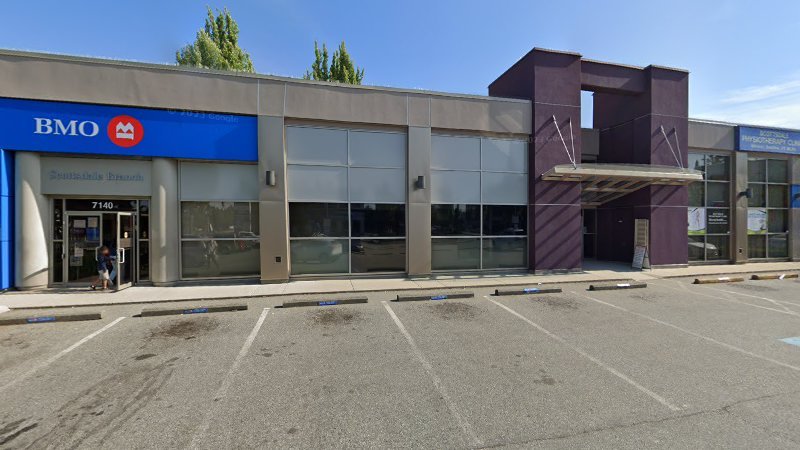 Dr. Moosa MB in Surrey, British Columbia