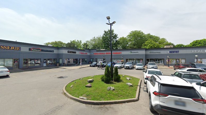 Dundas Medical Centre in Mississauga, Ontario