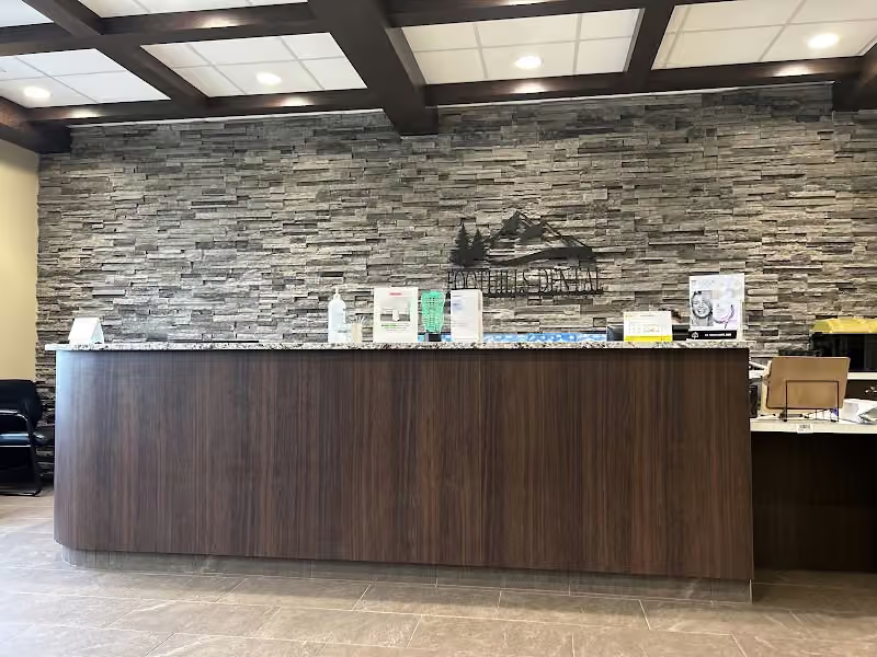 Foothills Dental Centre