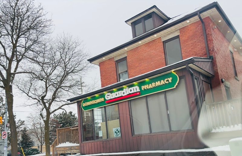 Guardian DOWNTOWN BRAMPTON PHARMACY, photo 2