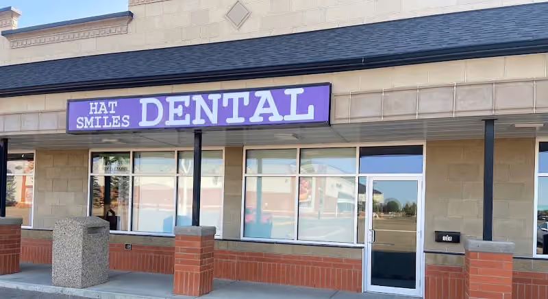 Hat Smiles Dental
