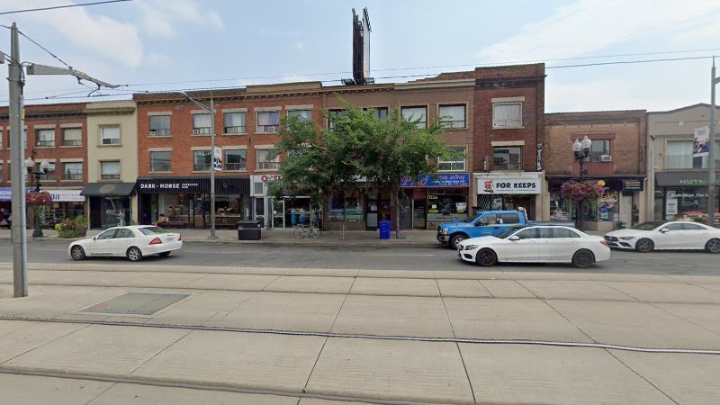 HealthMax Physiotherapy Clinics - St. Clair in Toronto, Ontario