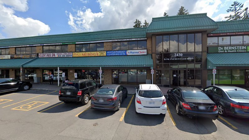 Hunt Club Pharmacy in Ottawa, Ontario