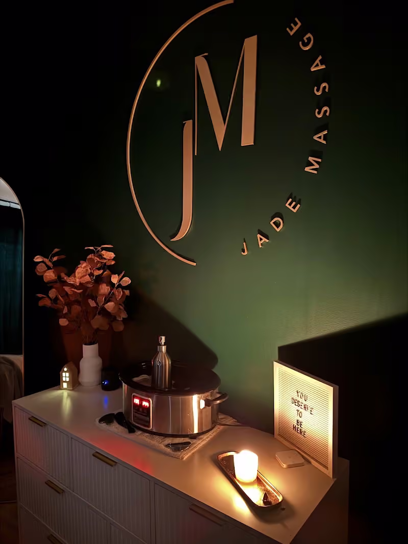 Jade Massage