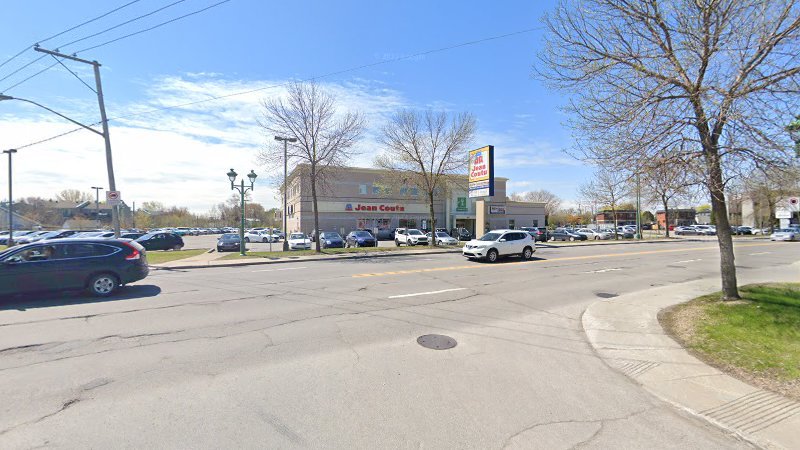 Jean Coutu (610 Boulevard Curé-Labelle) à Laval (Québec)