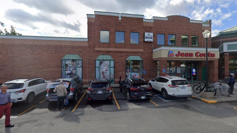 Jean Coutu (448 Rue Saint-Patrice Ouest) à Magog (Québec)