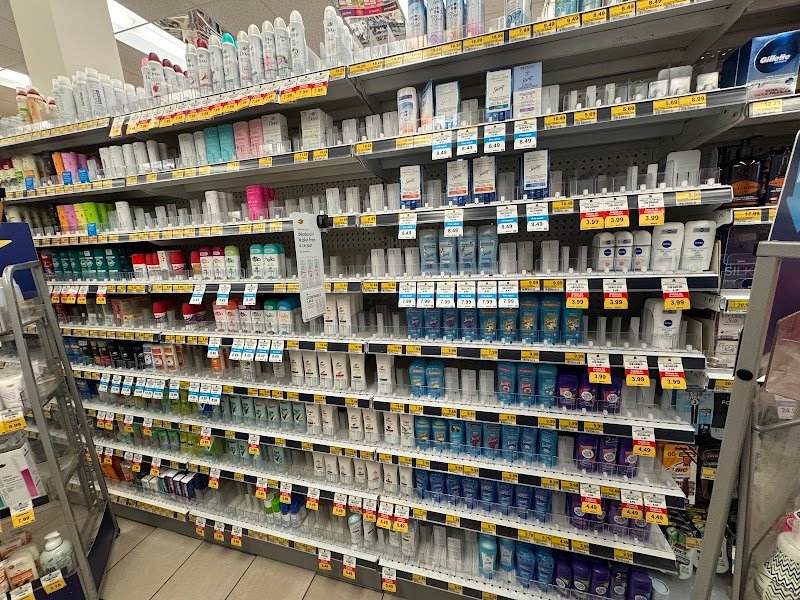 Jean Coutu (5510 Chemin de la Côte-des-Neiges), photo 3