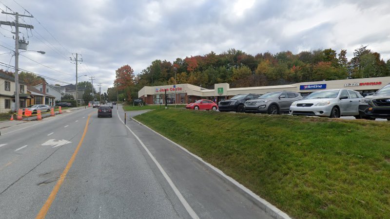 Jean Coutu (1363 Rue Belvédère Sud) à Sherbrooke (Québec)