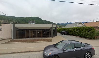 Kootenay Dental Clinic in Trail