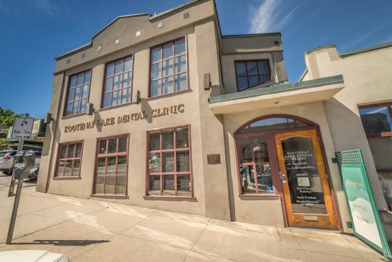 Kootenay Lake Dental Clinic