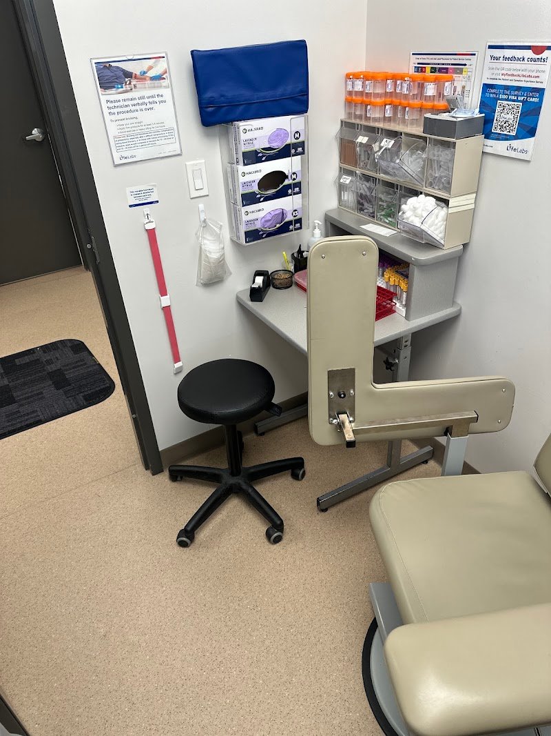 LifeLabs Medical Laboratory Services - Sessional in Cambridge, Ontario