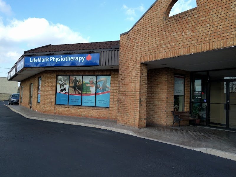 Lifemark Physiotherapy Dougall & Ouellette in Windsor