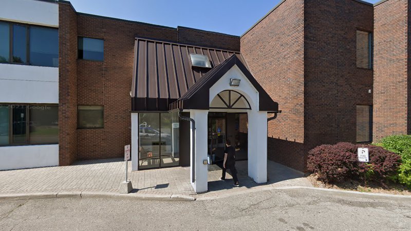 Lifemark Physiotherapy Harwood & Clements in Ajax, Ontario
