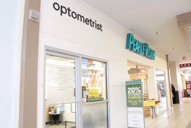 Lloyd Mall Eye Care