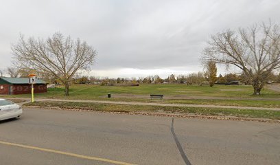 Lo Alex Dr in Brooks