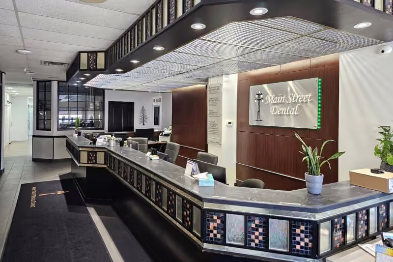 Main Street Dental Clinic in Moose Jaw