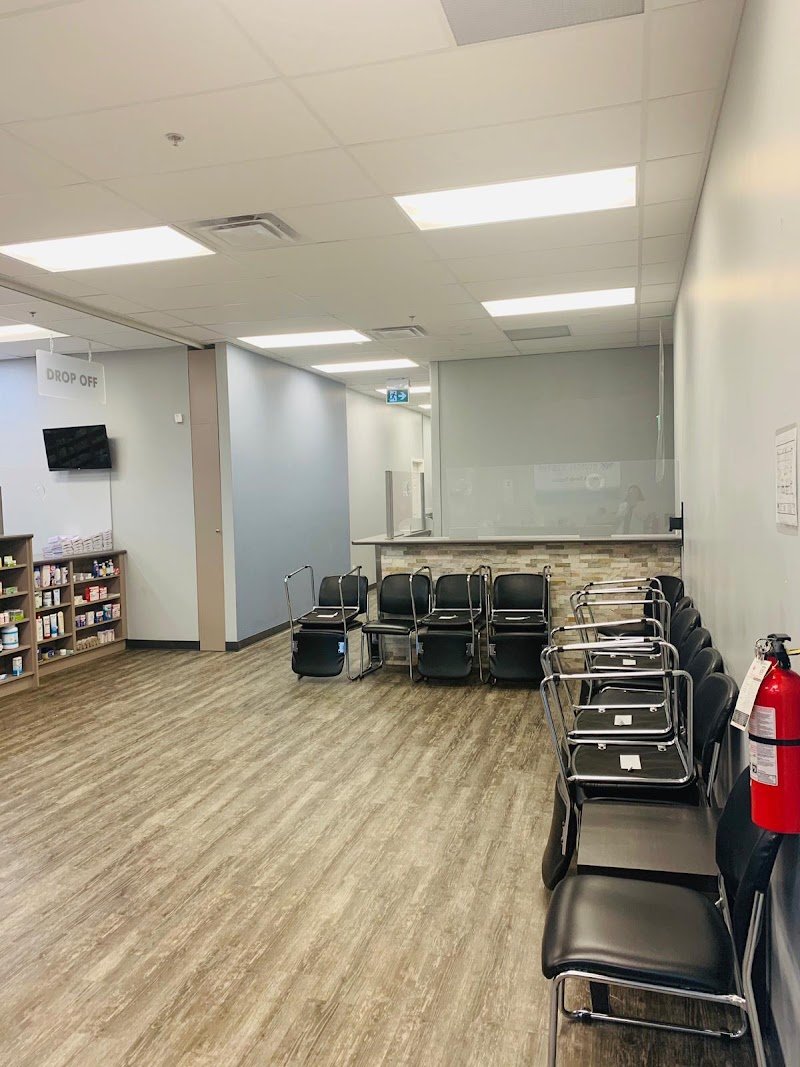 Major MacKenzie Medical Centre, photo 3