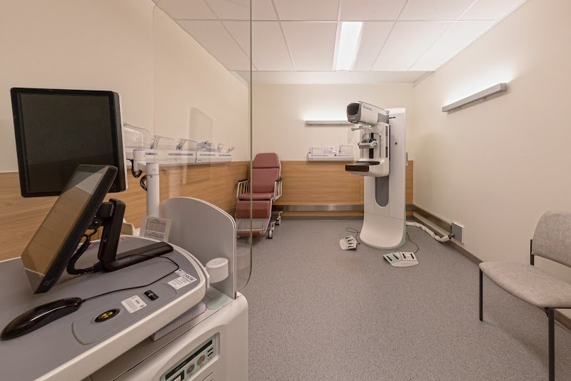 MIC Medical Imaging - Sturgeon Medical Women's Imaging Centre, photo 3