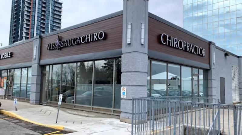 Mississauga Chiro, Dr. Victor Pwu and associates