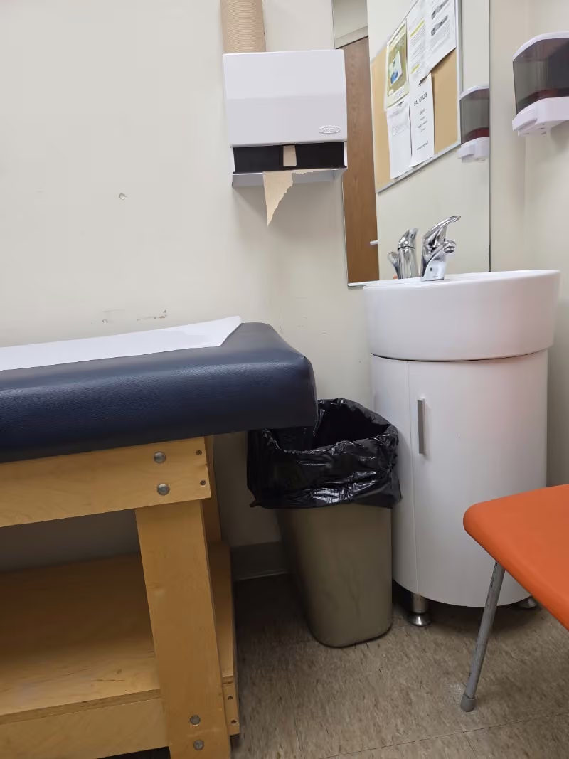 Moy Medical Lab in Windsor