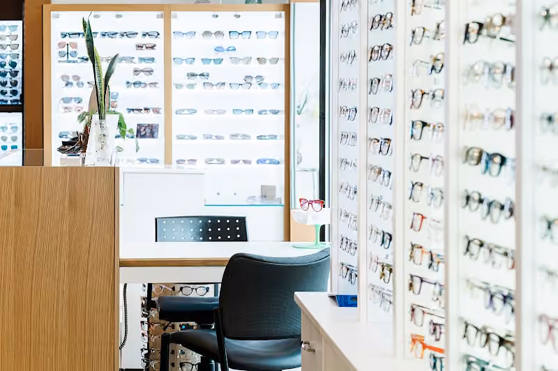 Nicola Eye Care Optometrist
