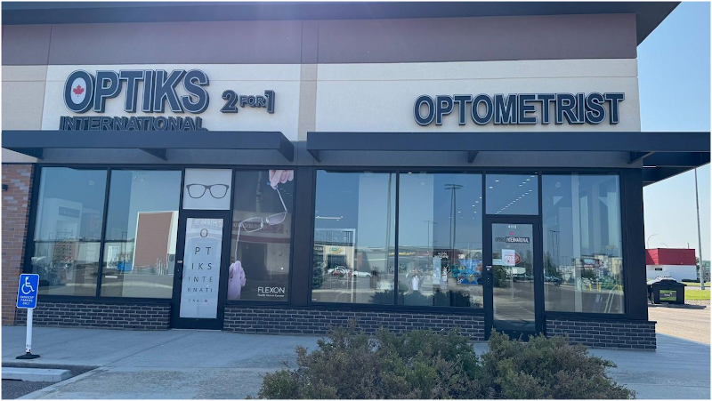 Optiks International - Medicine Hat - Strachan Road SE in Medicine Hat, Alberta
