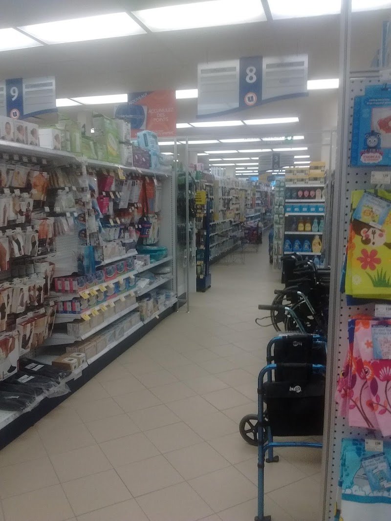 Pharmacie Uniprix (2235 Rue Galt Ouest), photo 3