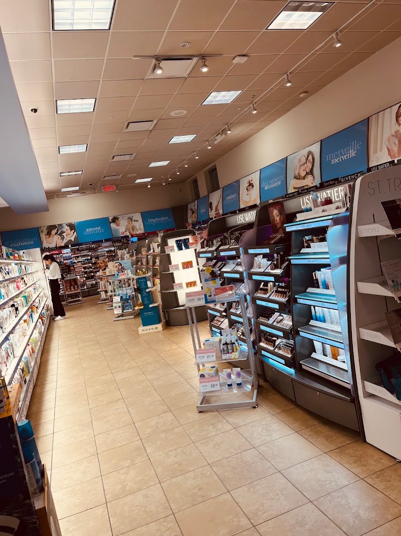 Pharmaprix (8125 Boulevard Saint-Laurent), photo 3