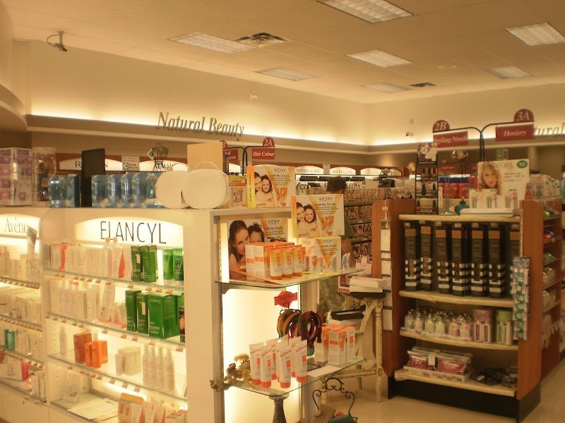 Pharmasave Revelstoke, photo 2