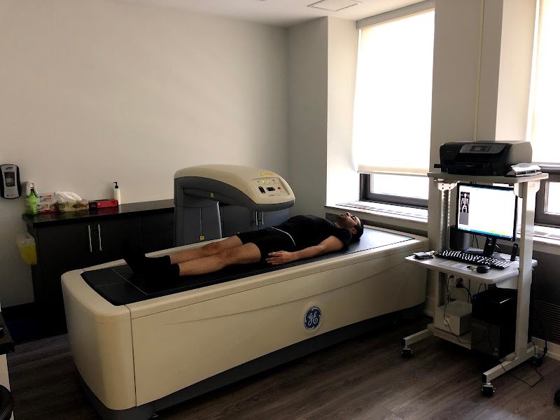 Push Pounds Sports Medicine - Physiotherapy Toronto, Nstride, PRP and DEXA scan, photo 3