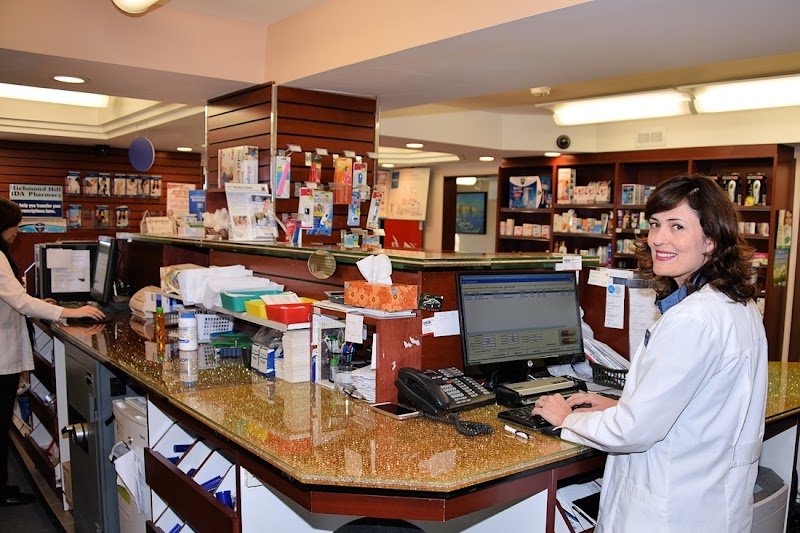 Richmond Hill Medical Pharmacy, photo 3