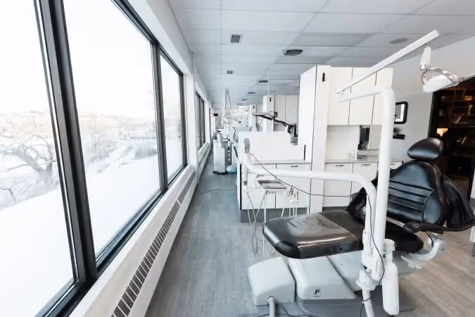River Dental - Medicine Hat