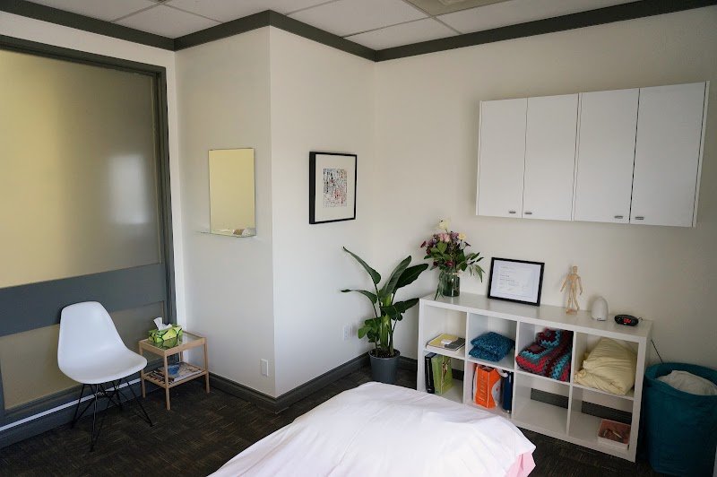 Sana Integrative Health Clinic in Richmond, British Columbia