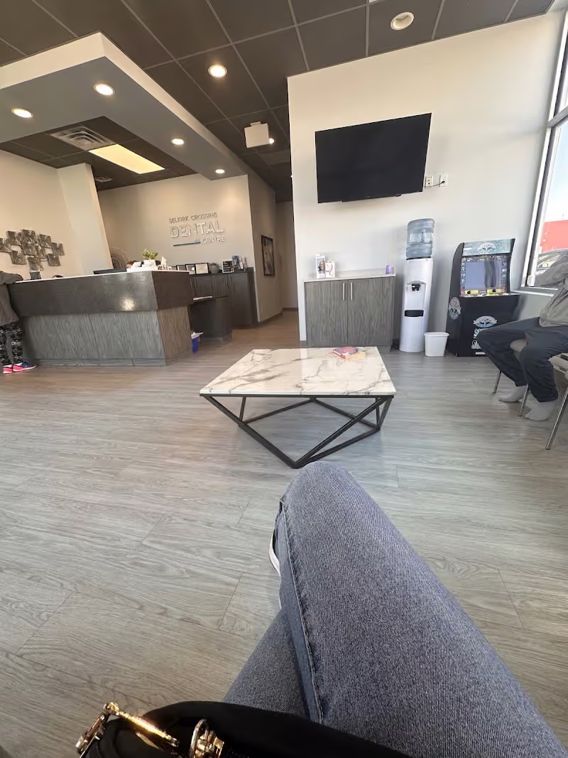 Selkirk Crossing Dental Centre