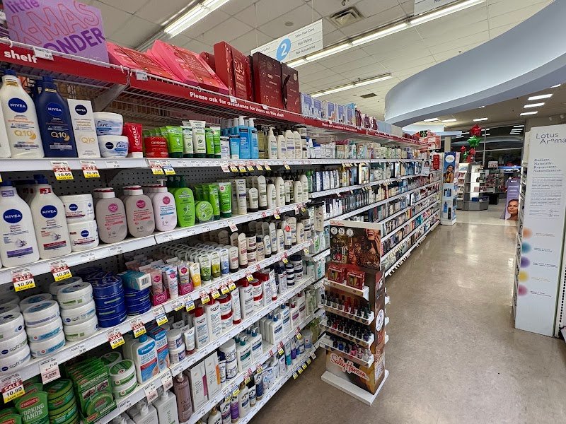 Shoppers Drug Mart (917 Portage Avenue), photo 2