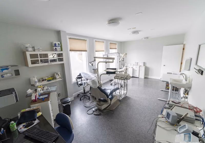 Somba Ké Family Dental - Dentist in Yellowknife, NT