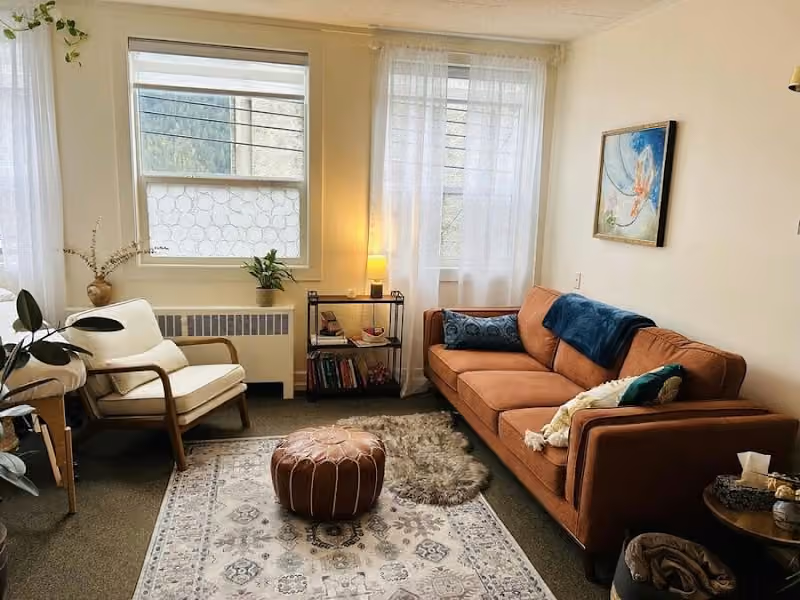 Sophie DeLuca Counselling & Somatic Therapy