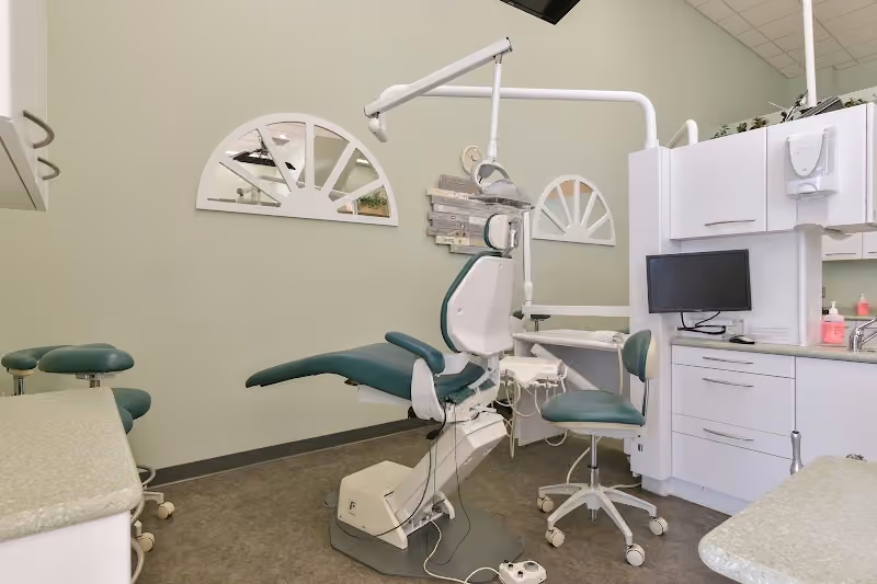 Tori Plaza Dental